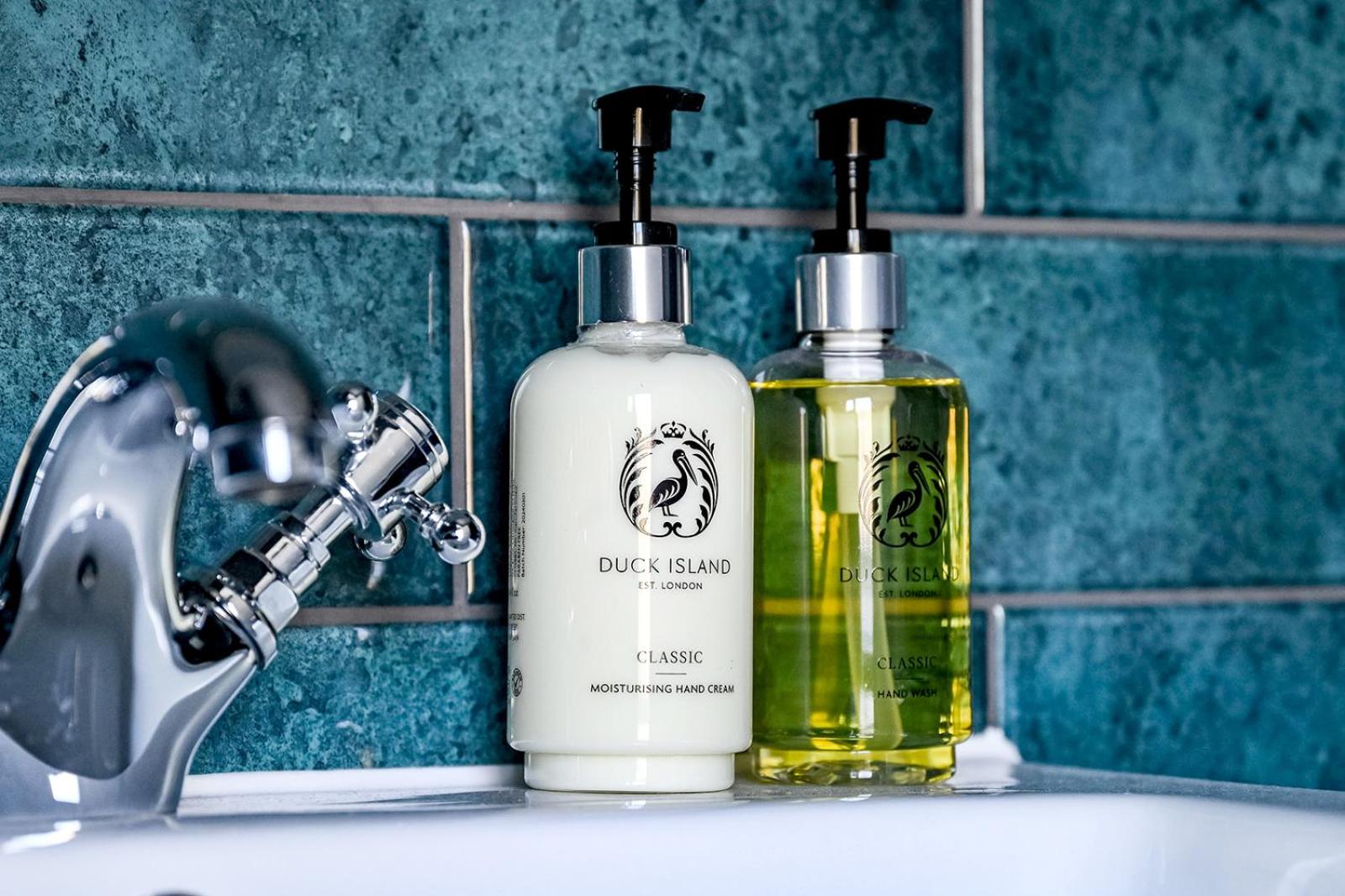 82A Dalston Lane Terrace