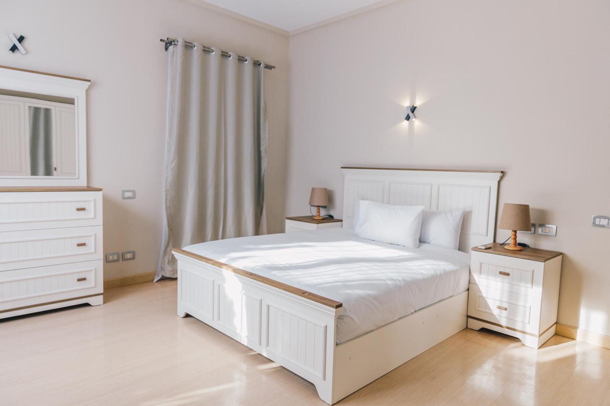 The Resi Suites across AUC by Elegant Hospitality