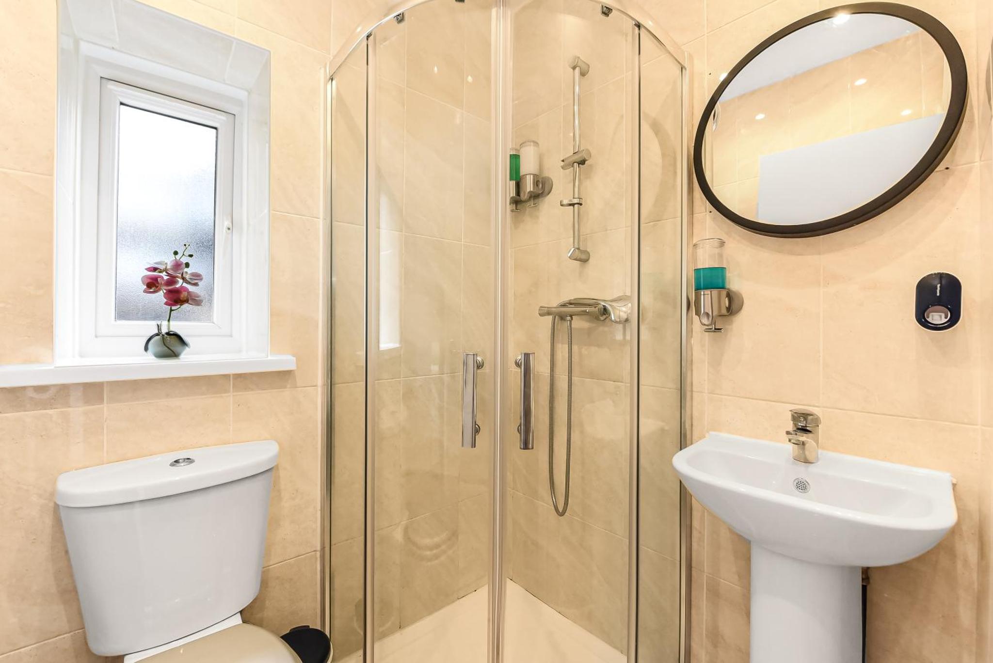 Beautiful Flat On Oxford Street