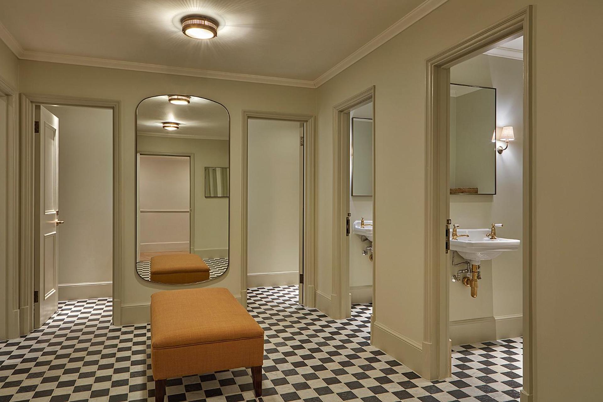 a bathroom with a sink and a mirror at Miiro Templeton Garden in London +102 photos