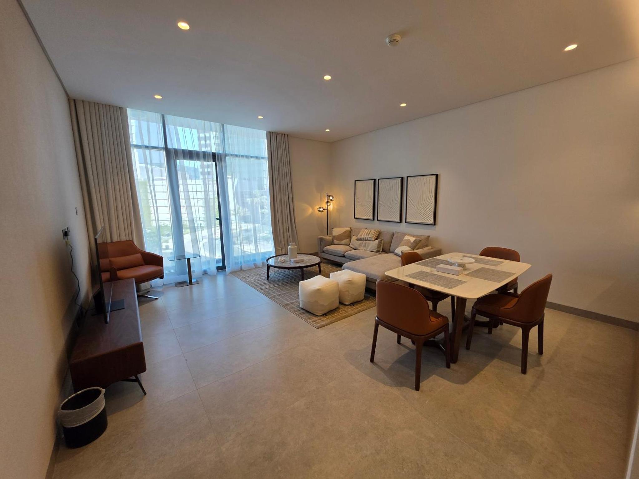 Elegant 1BR with Balcony PearlHouse Luxury Living!