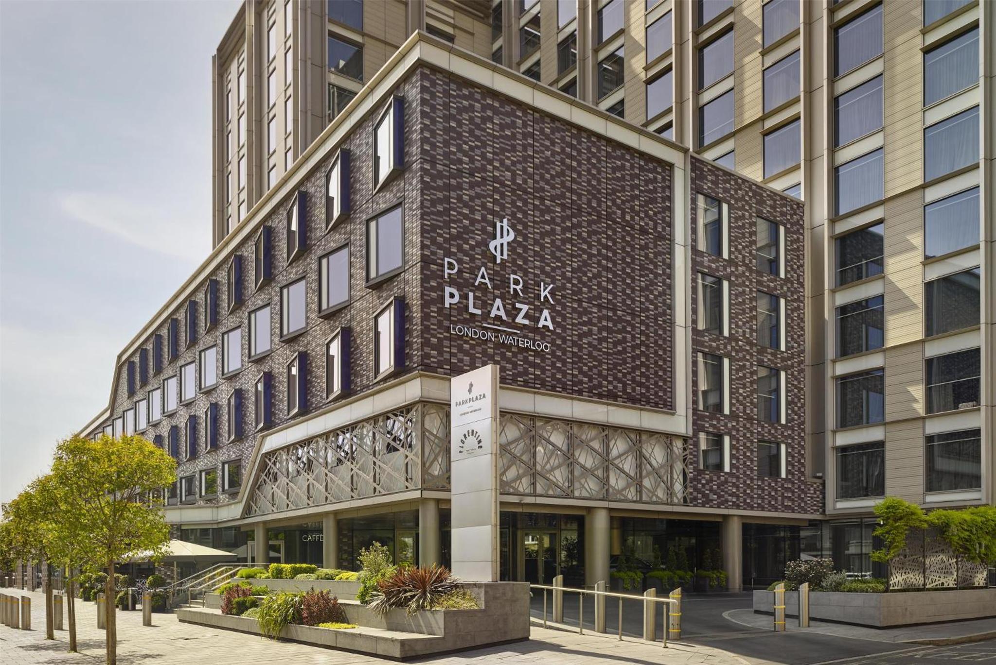 a building with a sign that reads play plaza at Park Plaza London Waterloo in London