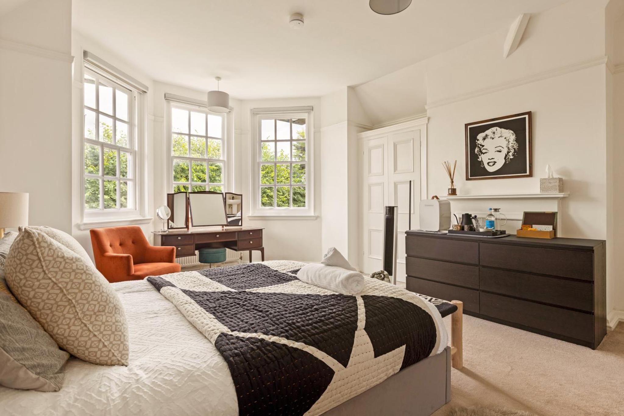 The Vicarage Tooting, SW17