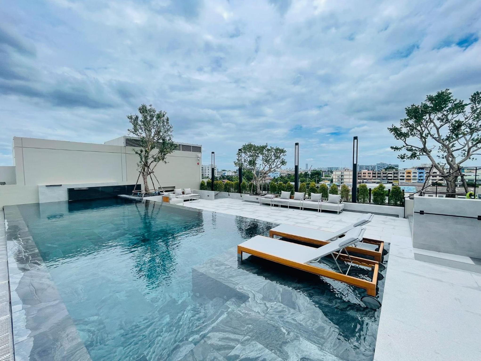 Radisson Hotel Don Mueang Bangkok