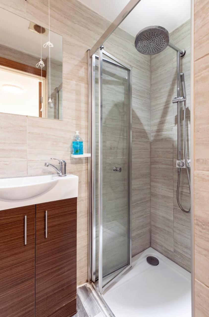 Hyde Park Budget Studios!