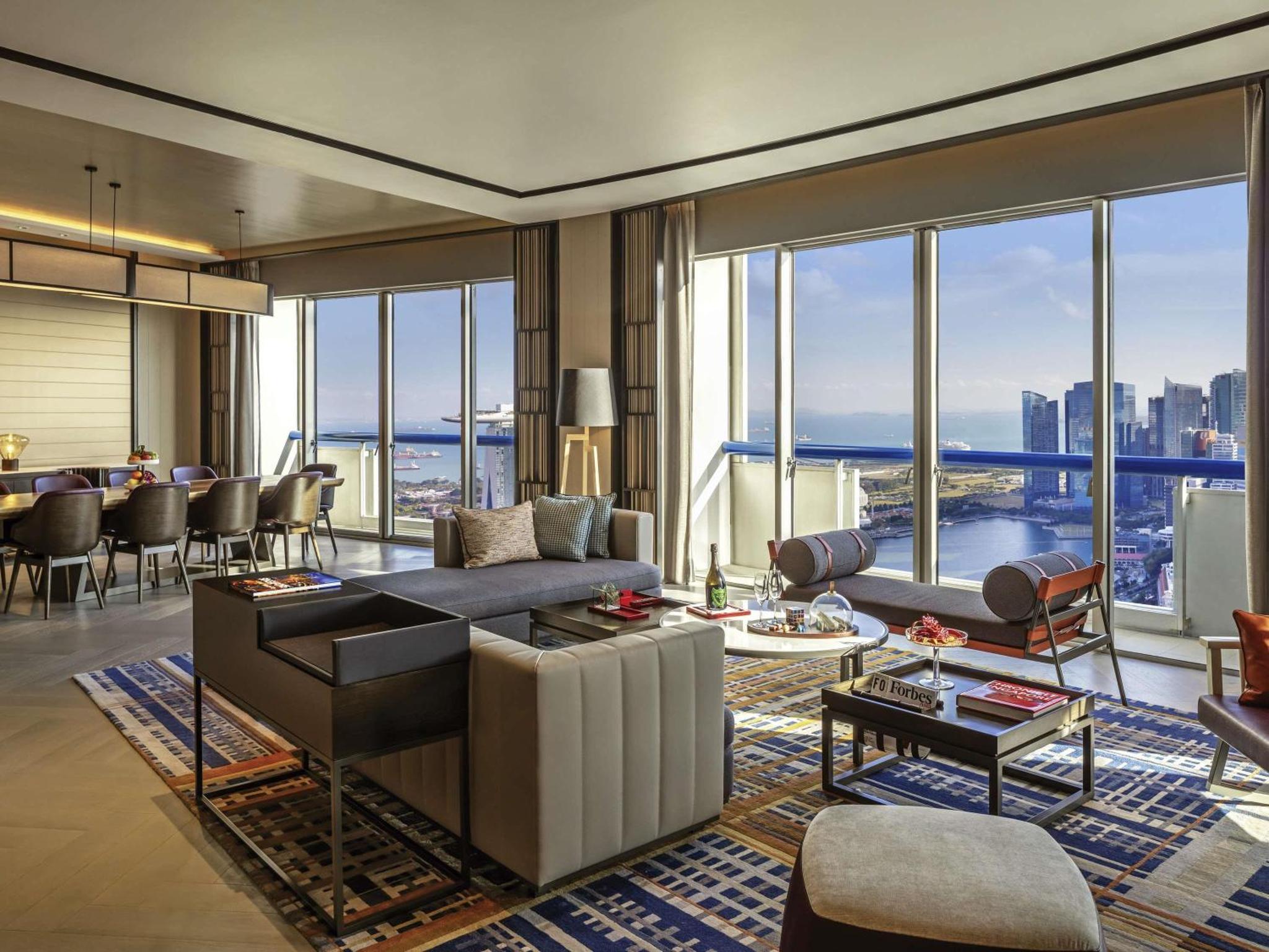 Swissotel The Stamford Singapore