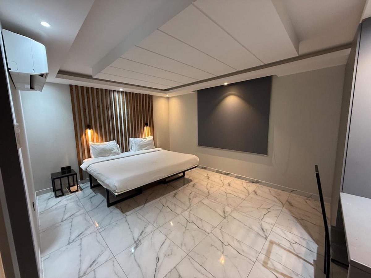 Atelier Tower Hoora - Family Apartment