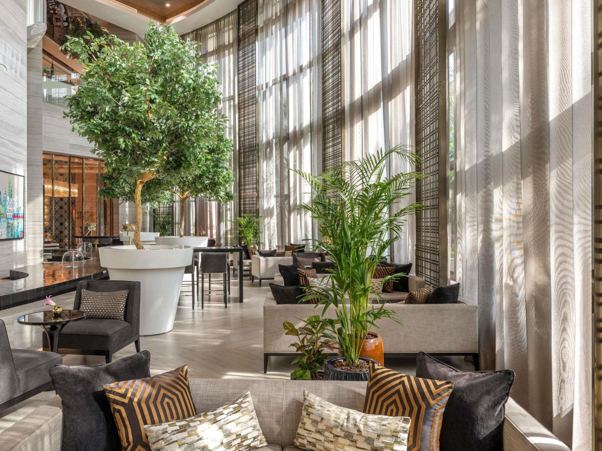 Deluxe Queen Room with Two Queen Beds - Non-Smoking