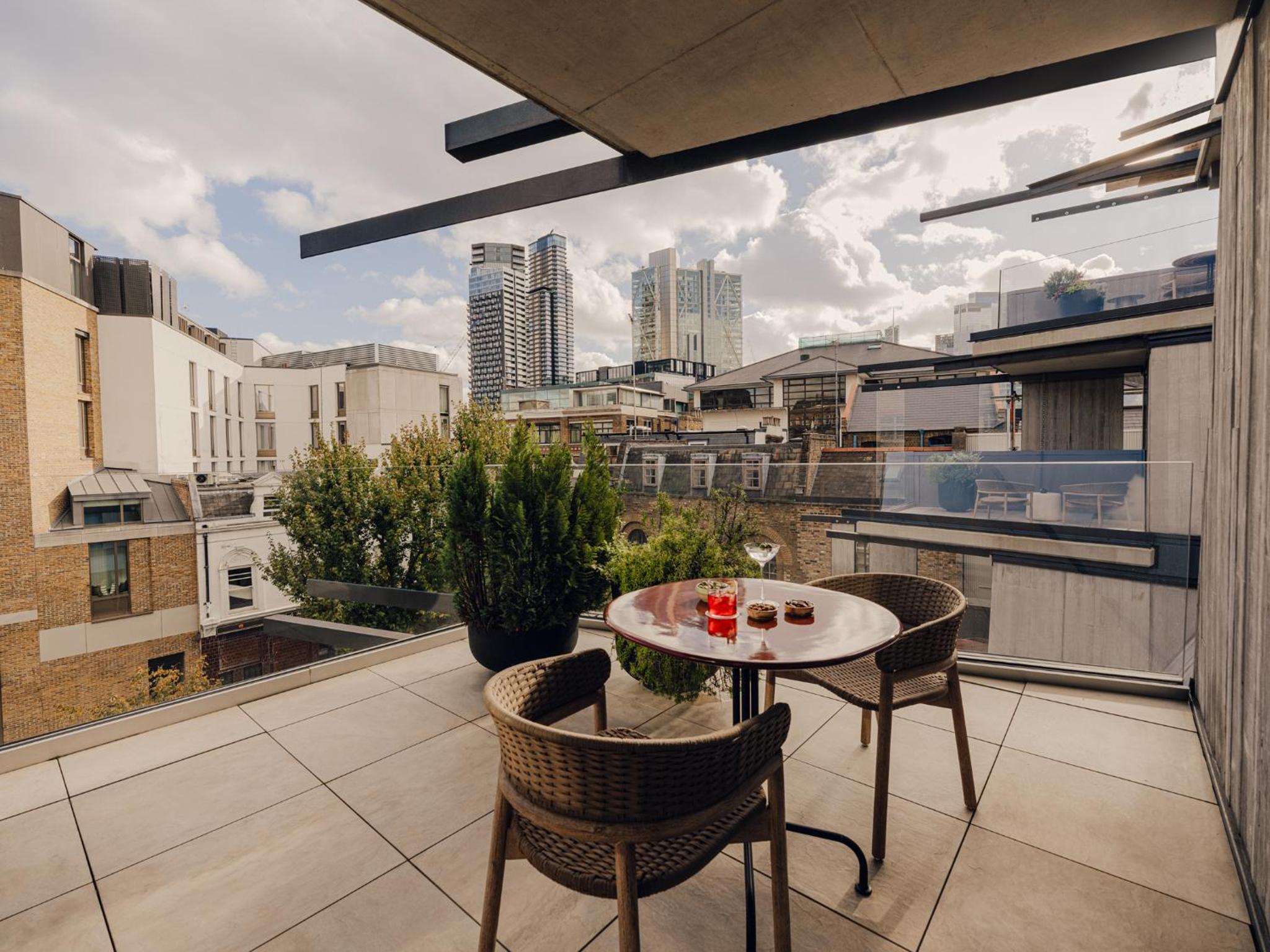 Shoreditch Balcony Suite