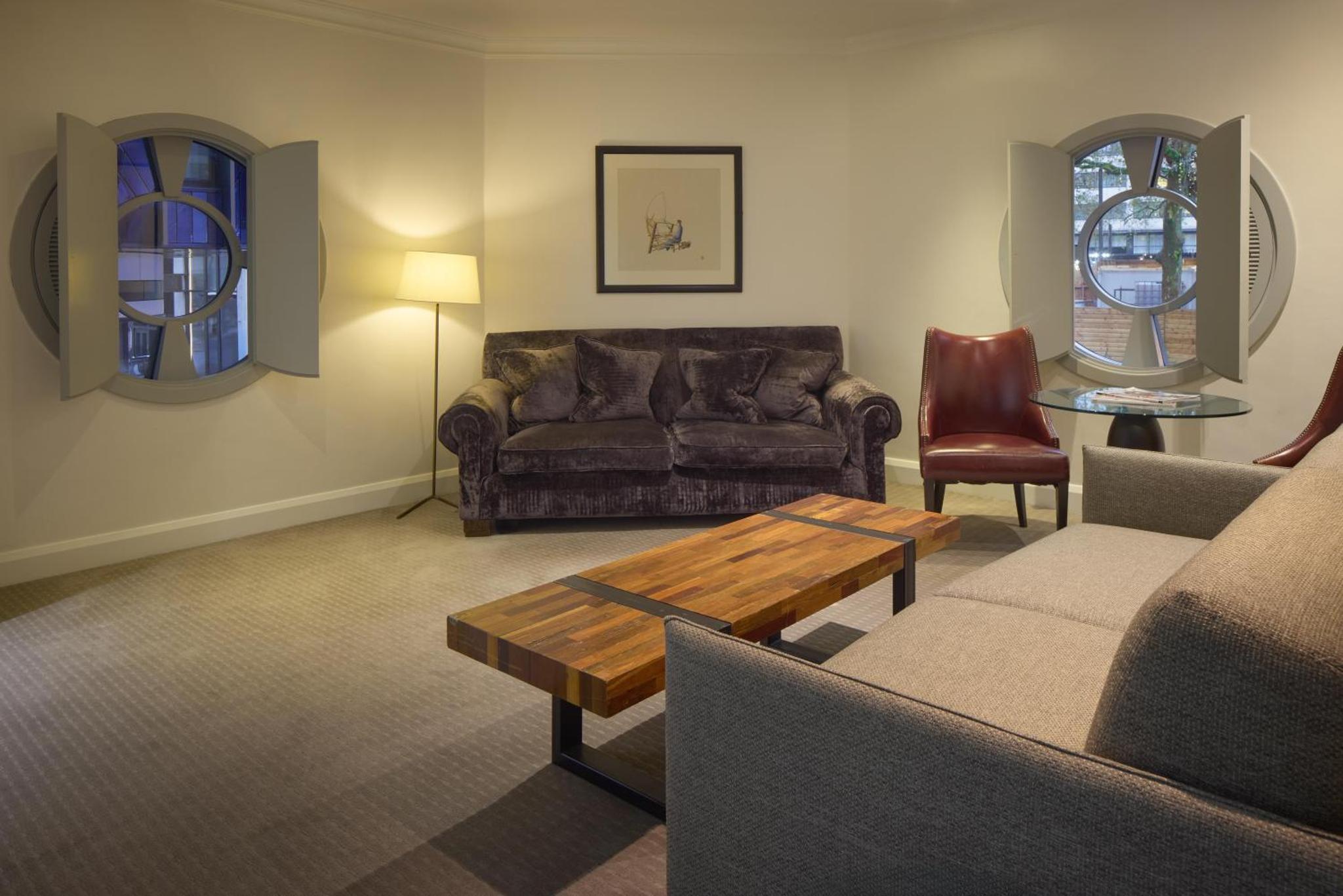 Superior Double Room - London Eye View