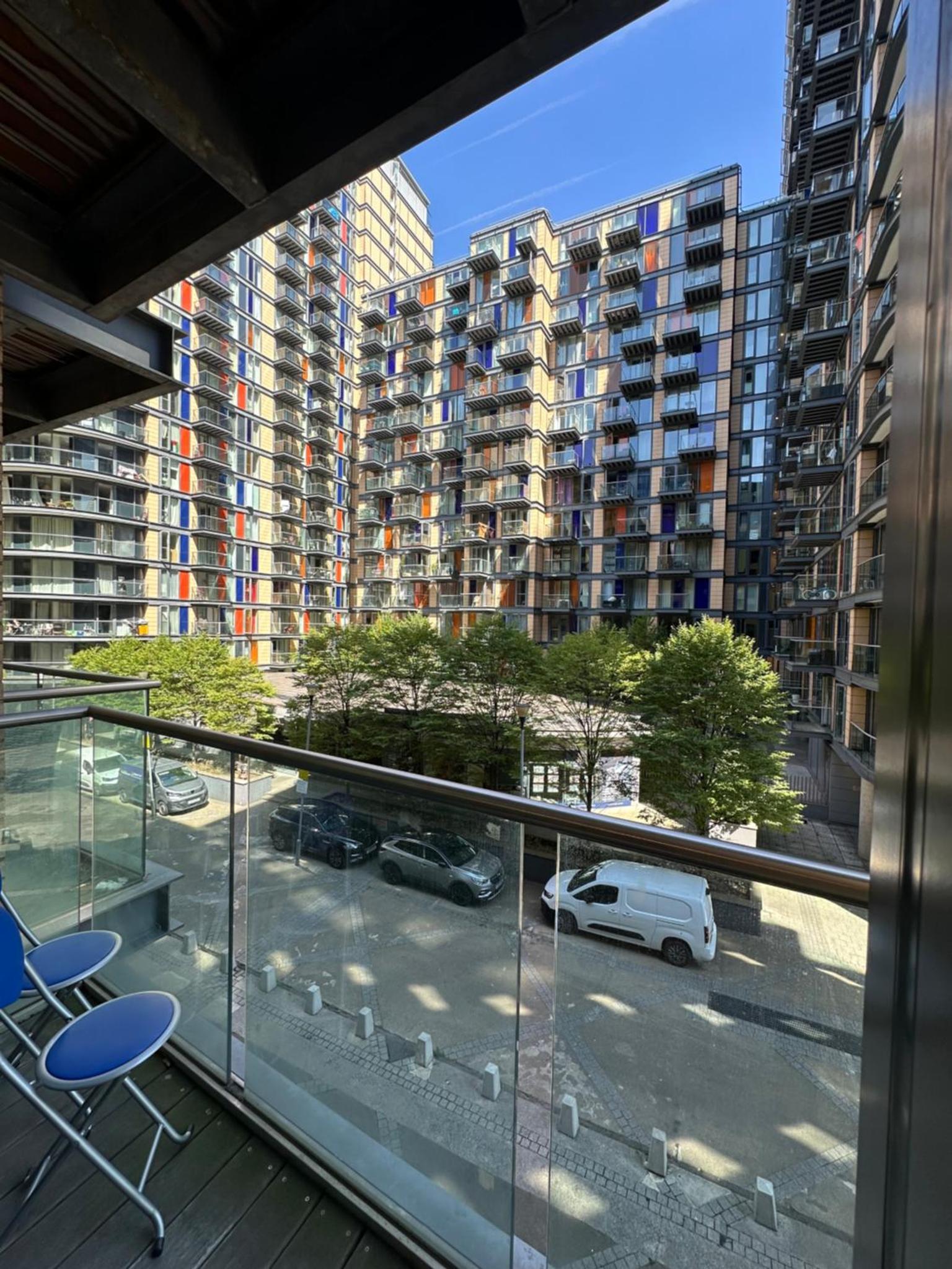 Apartment with Balcony