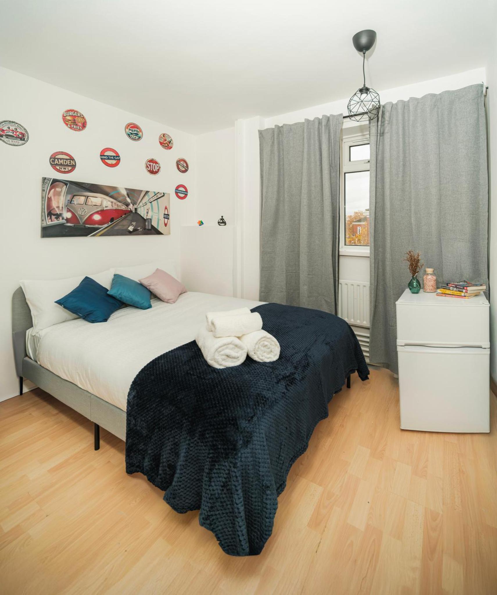 3 of 5 Room Cozy, spacious and modern in Camden Town
