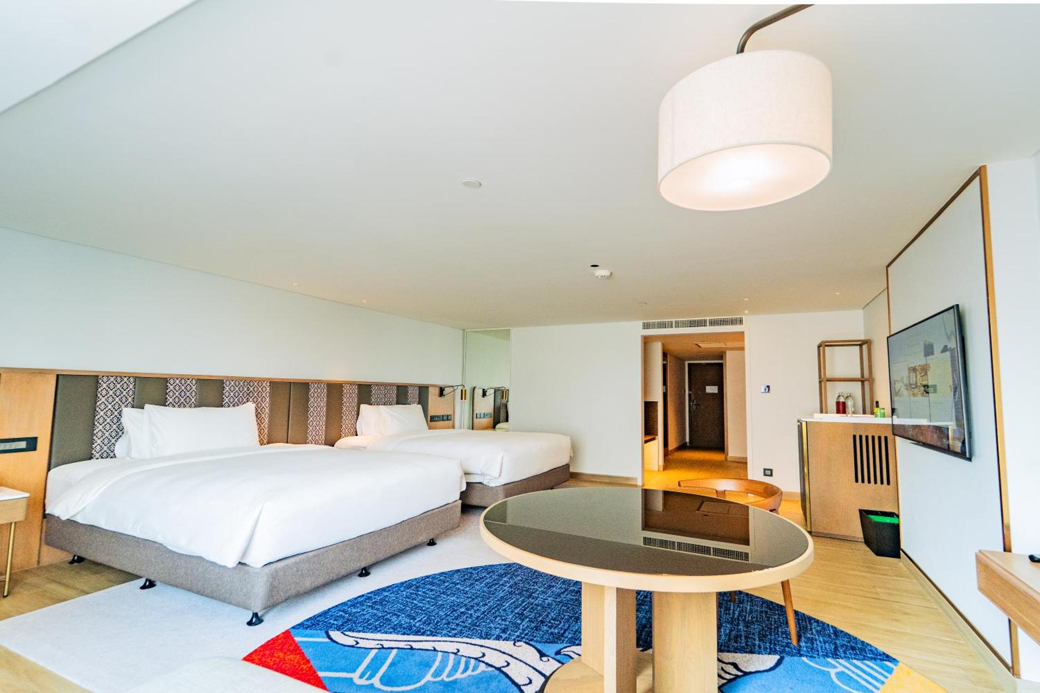 Montien Hotel Surawong Bangkok