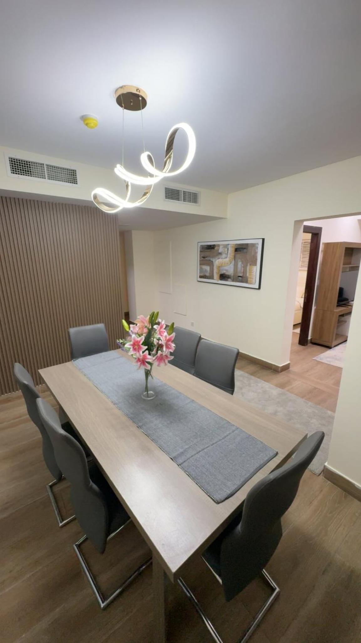 جناح الملكي غرفتين بمسبح خاص نظام التدفئة