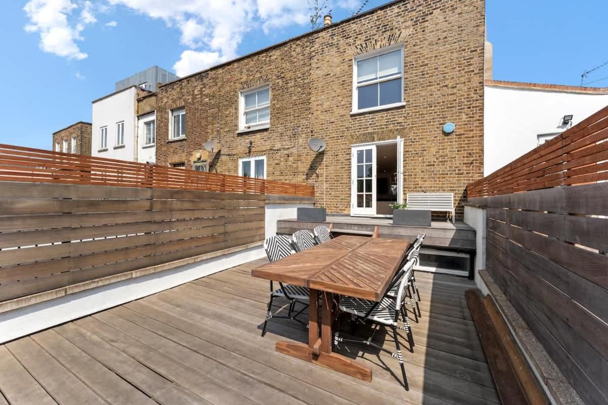 Spacious 1 Bed Maisonette in Camden by Amber Stays, Perfect for Long Term Stays, Sleeps 4