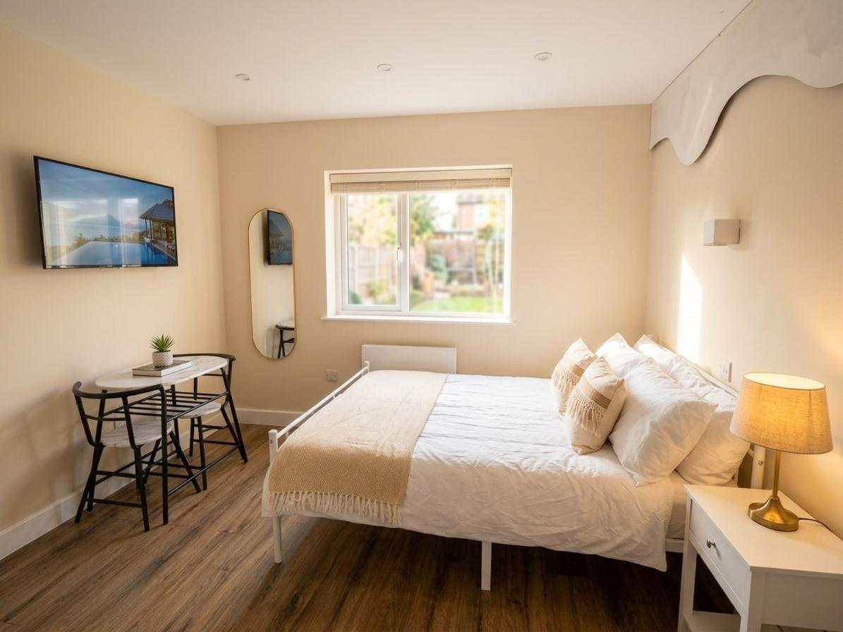 3 Central London Studios near Shoreditch