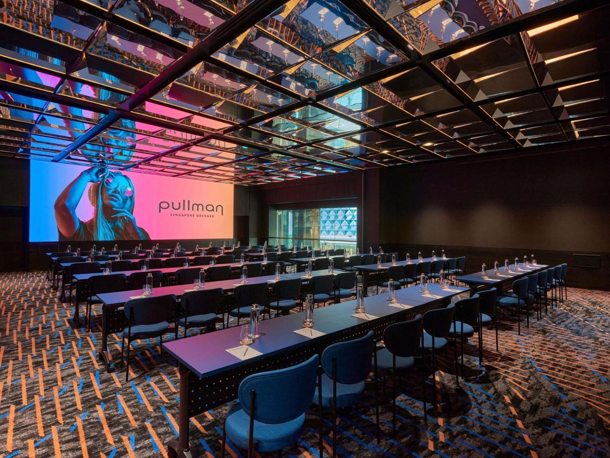 Pullman Suite, 1 King Bed, High Floor, Lounge Access