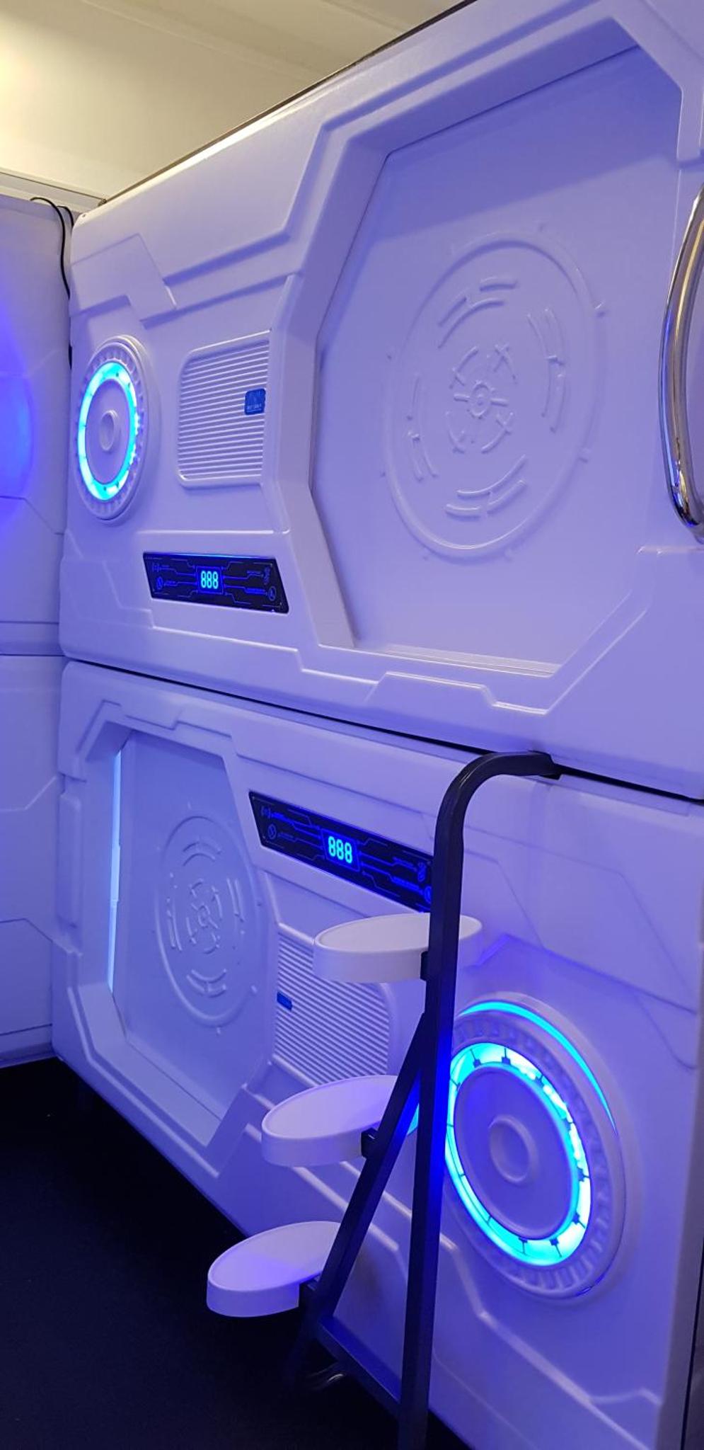 Galaxy Pods @ Chinatown — photo 11