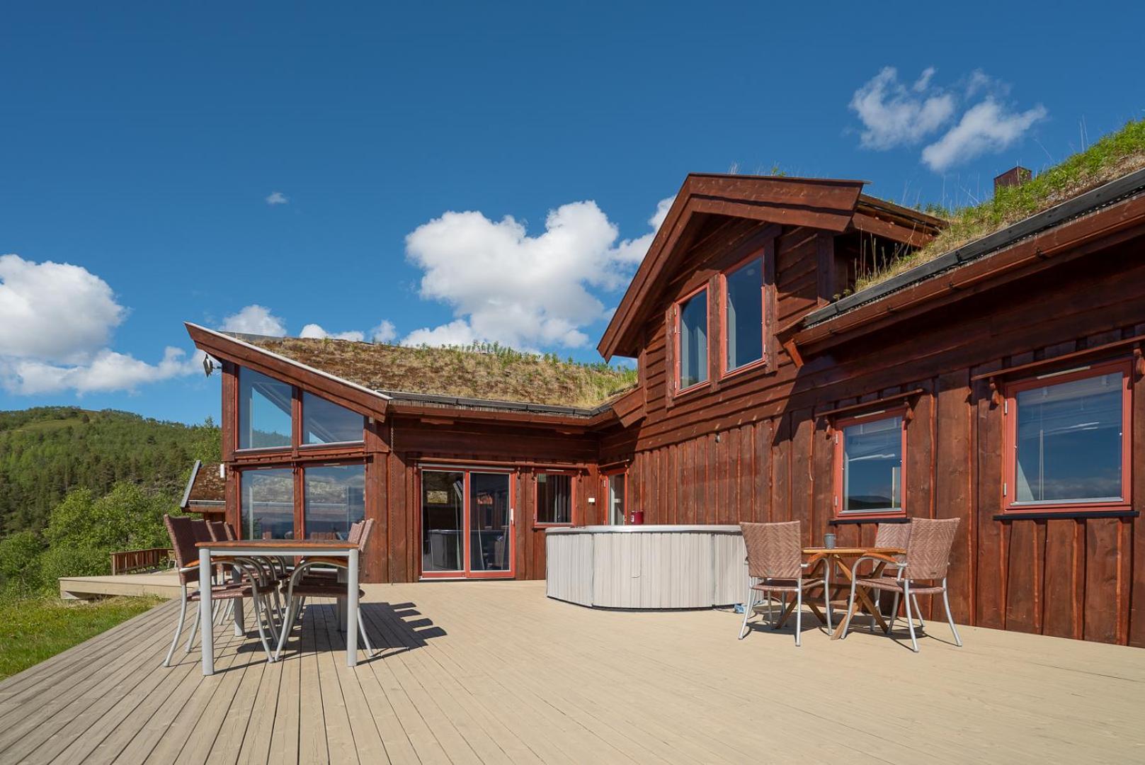 Alten Lodge — thumbnail 3