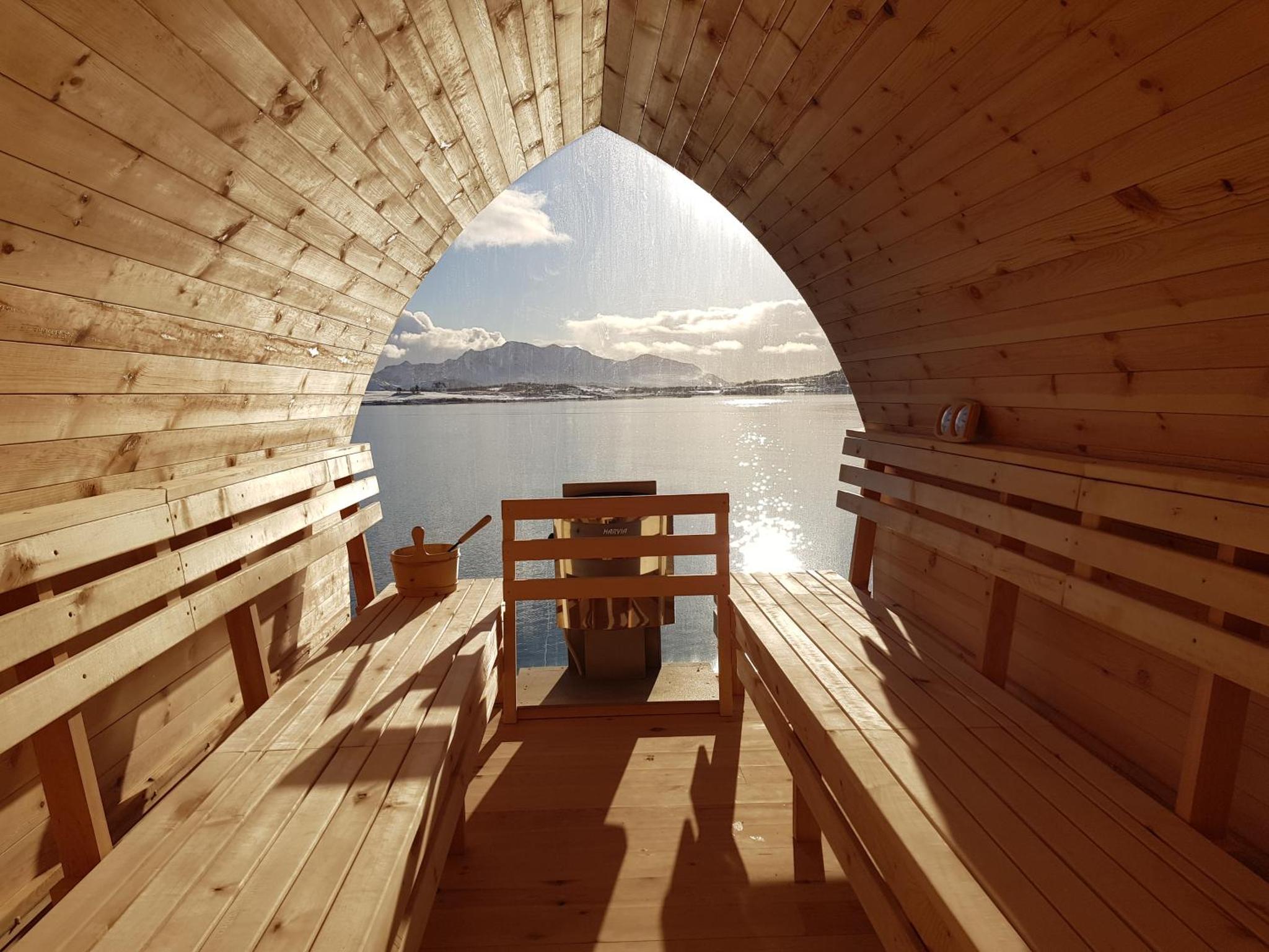 Lofoten Basecamp — thumbnail 4