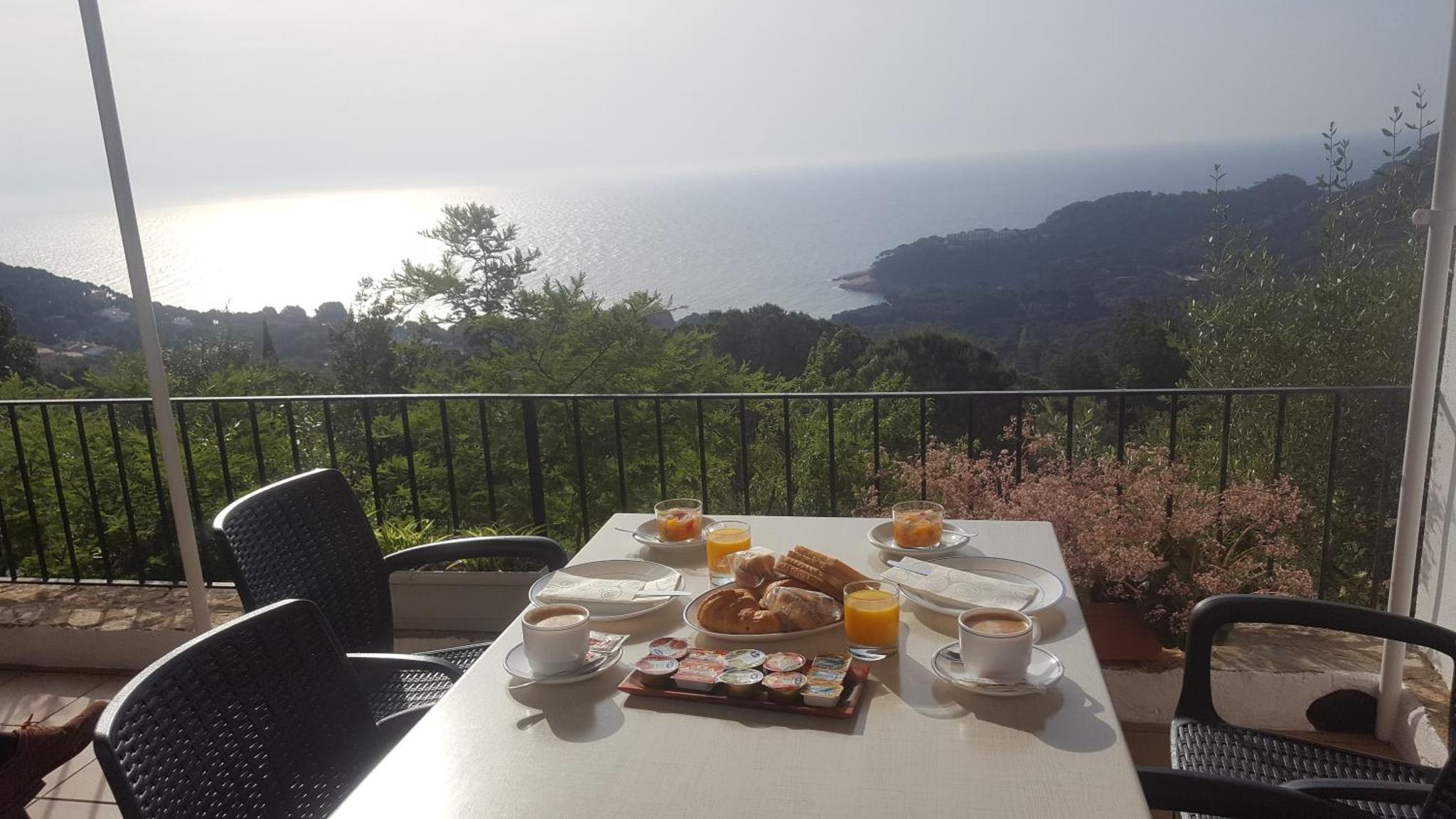 Hostal Sa Barraca — thumbnail 2