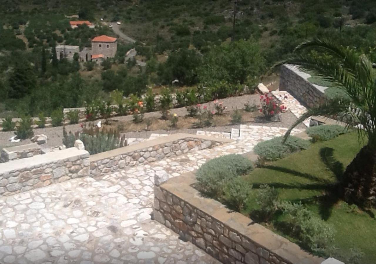 Focalion Castle Luxury Suites — thumbnail 4