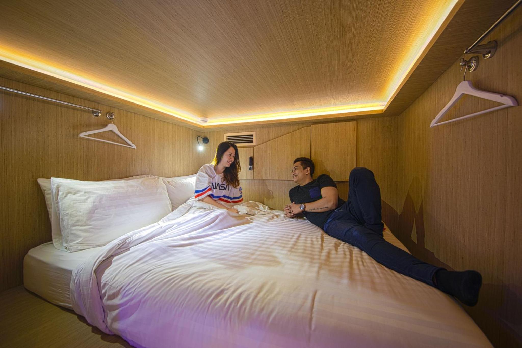 CUBE Boutique Capsule Hotel at Kampong Glam — photo 6