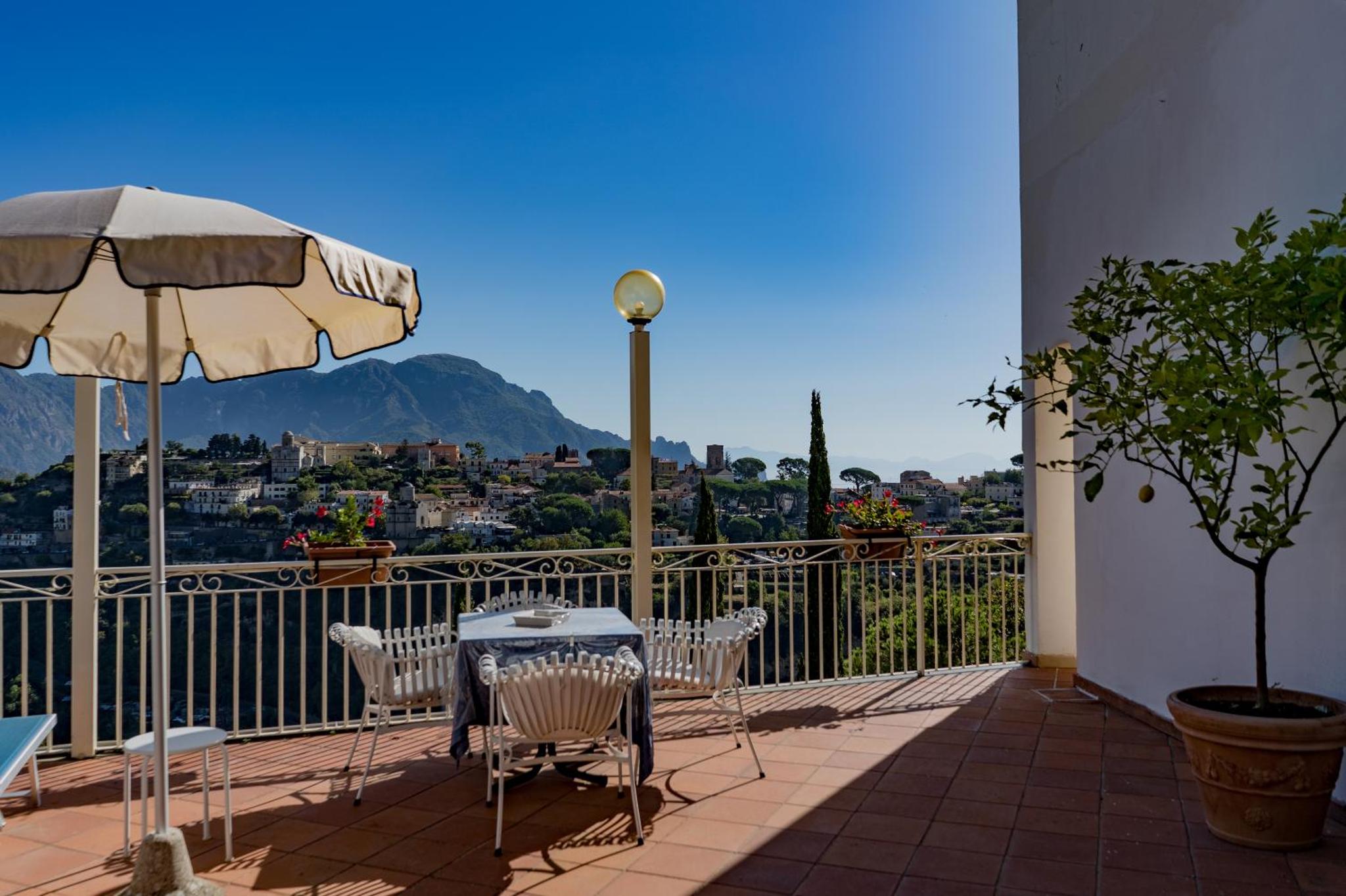 Ravello View — thumbnail 4