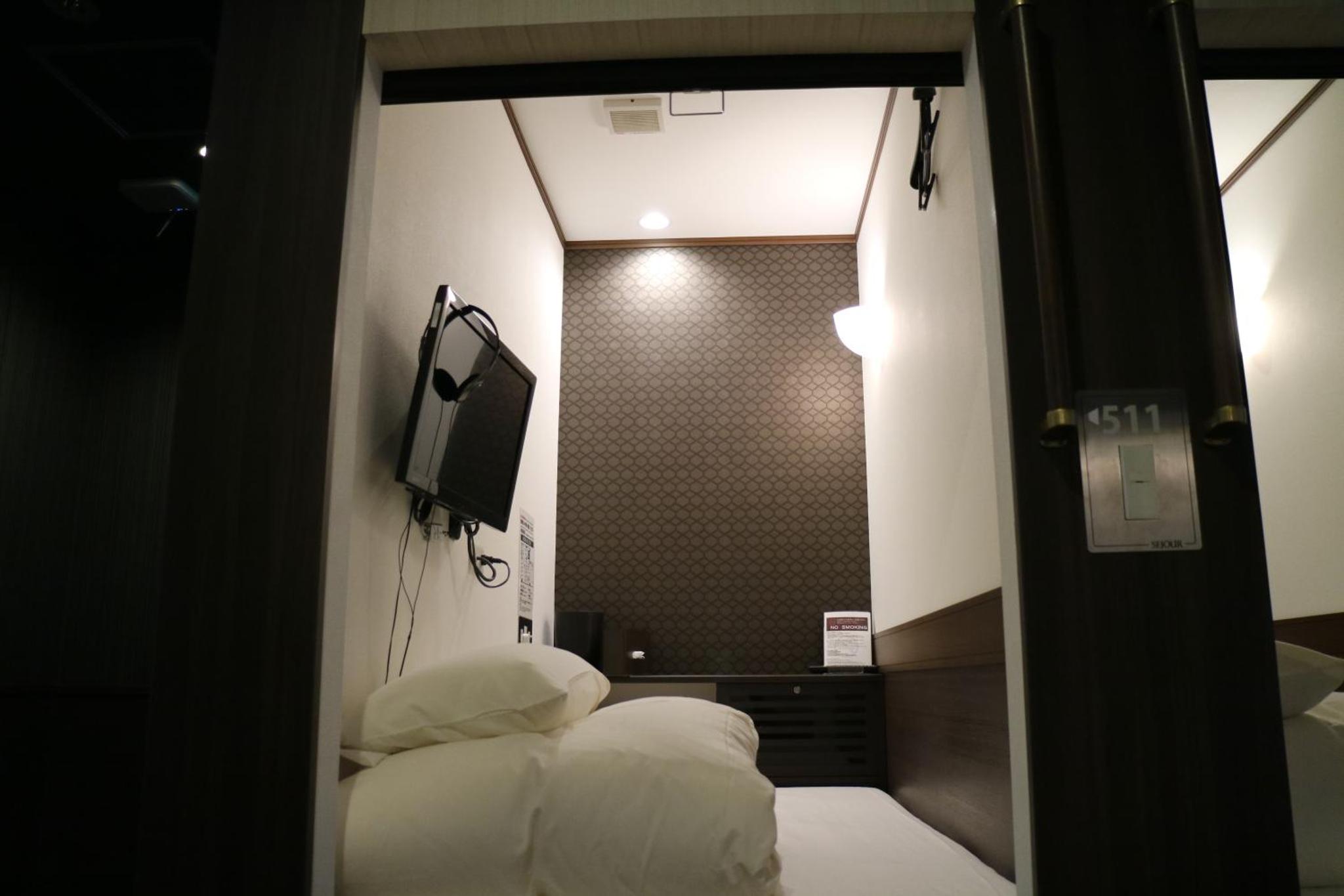 Sejour Inn Capsule — photo 3