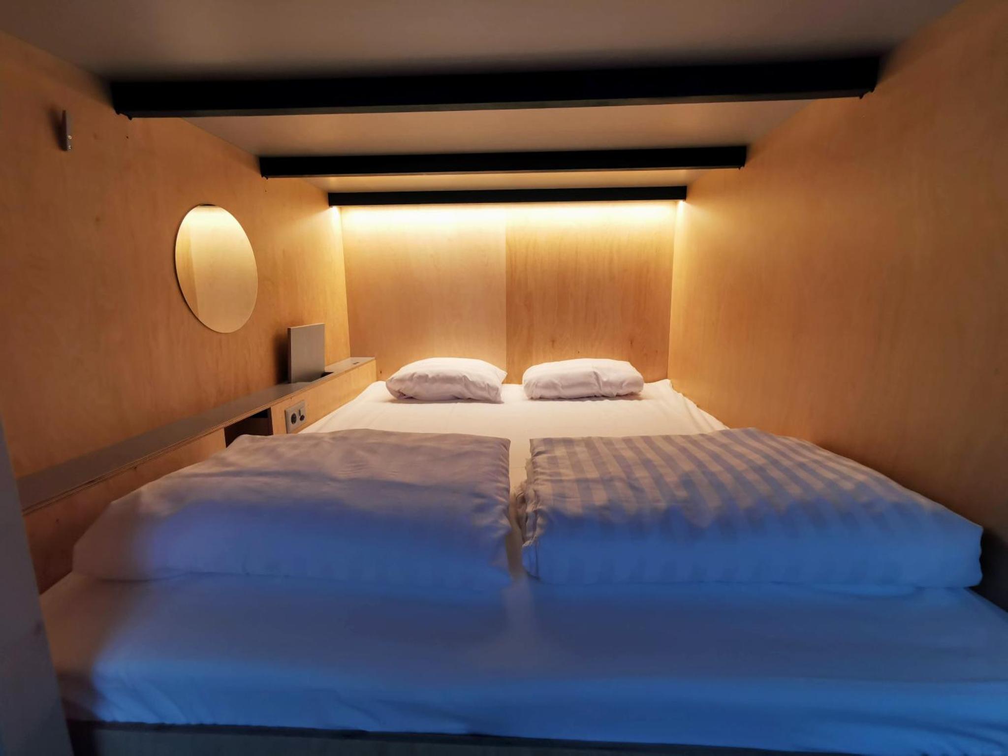 Green Marmot Capsule Hotel Zürich — thumbnail 2
