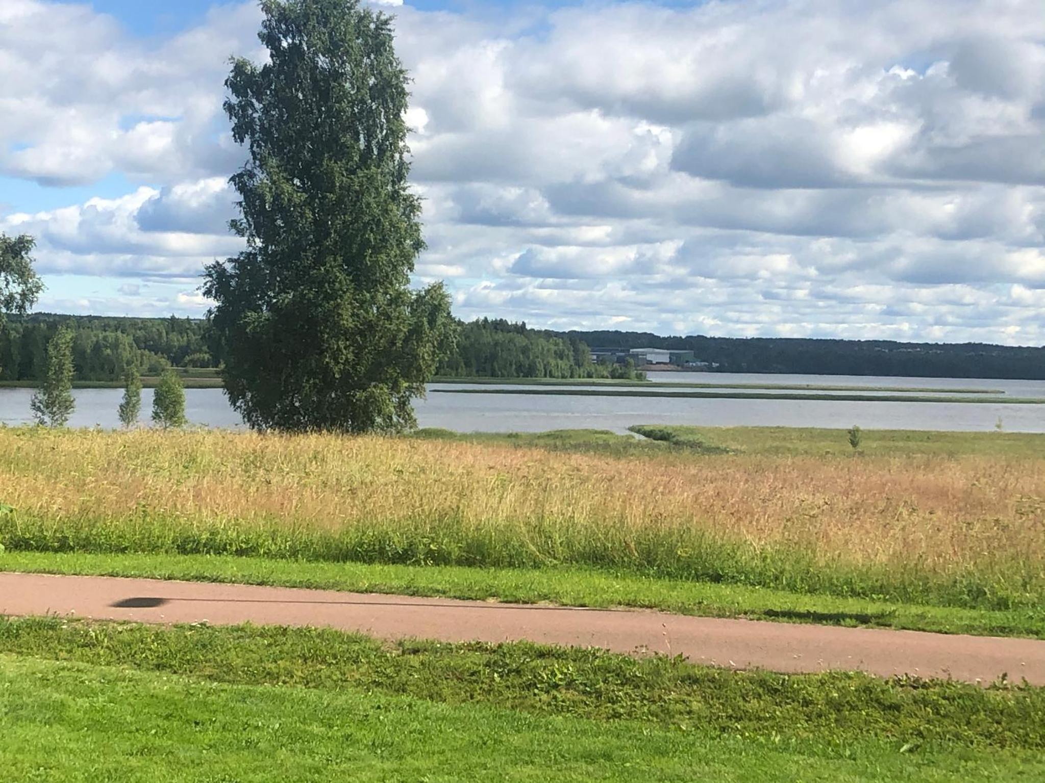 Mormors vrå, Mora
