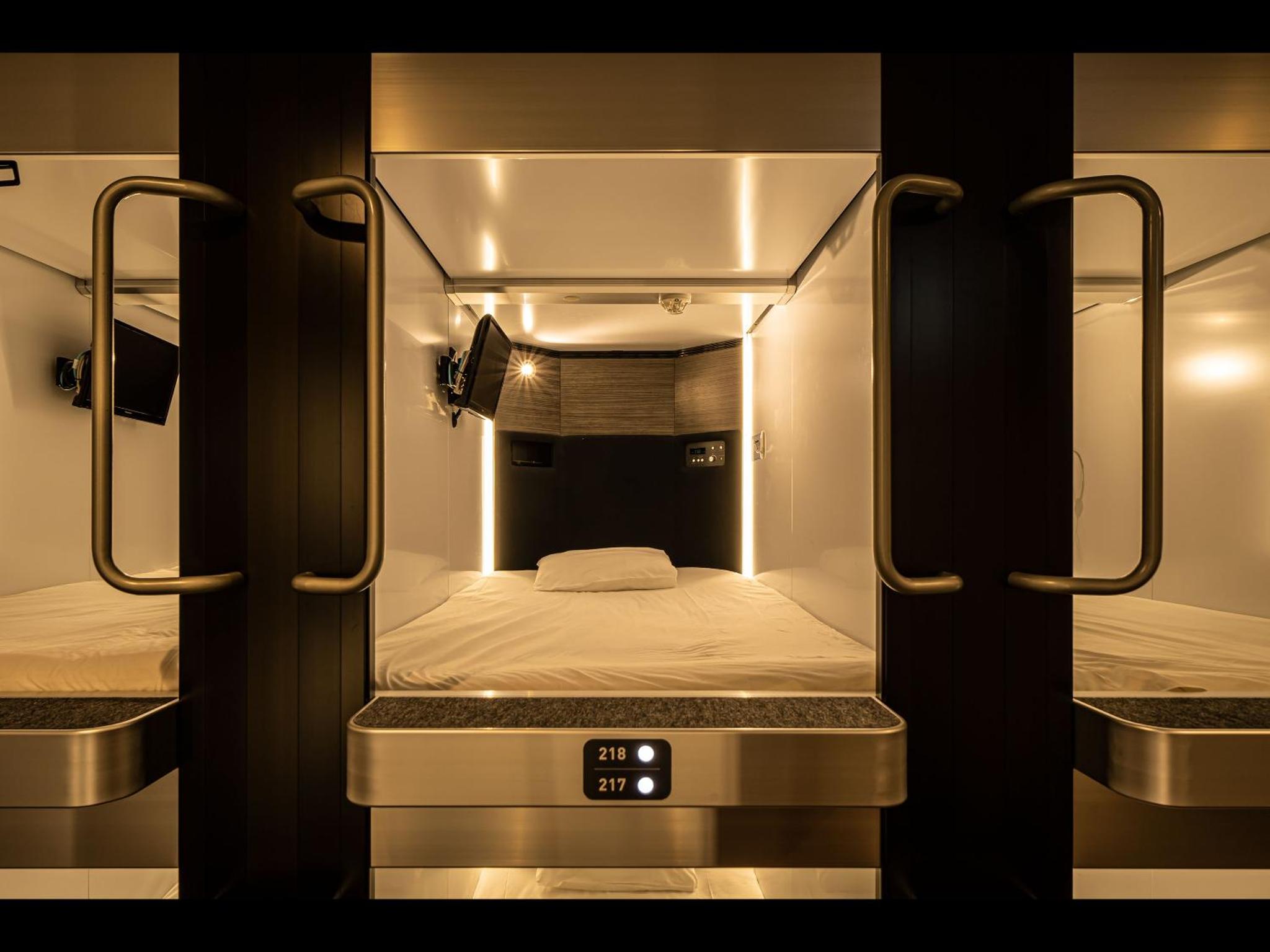 Capsule Plus Yokohama Sauna & Capsule — thumbnail 2