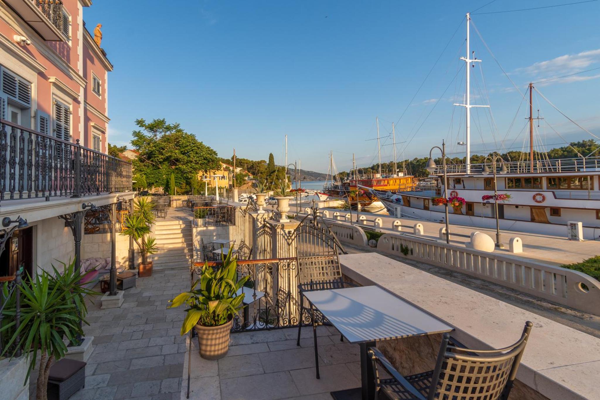 B&B Heritage Villa Apolon — thumbnail 3