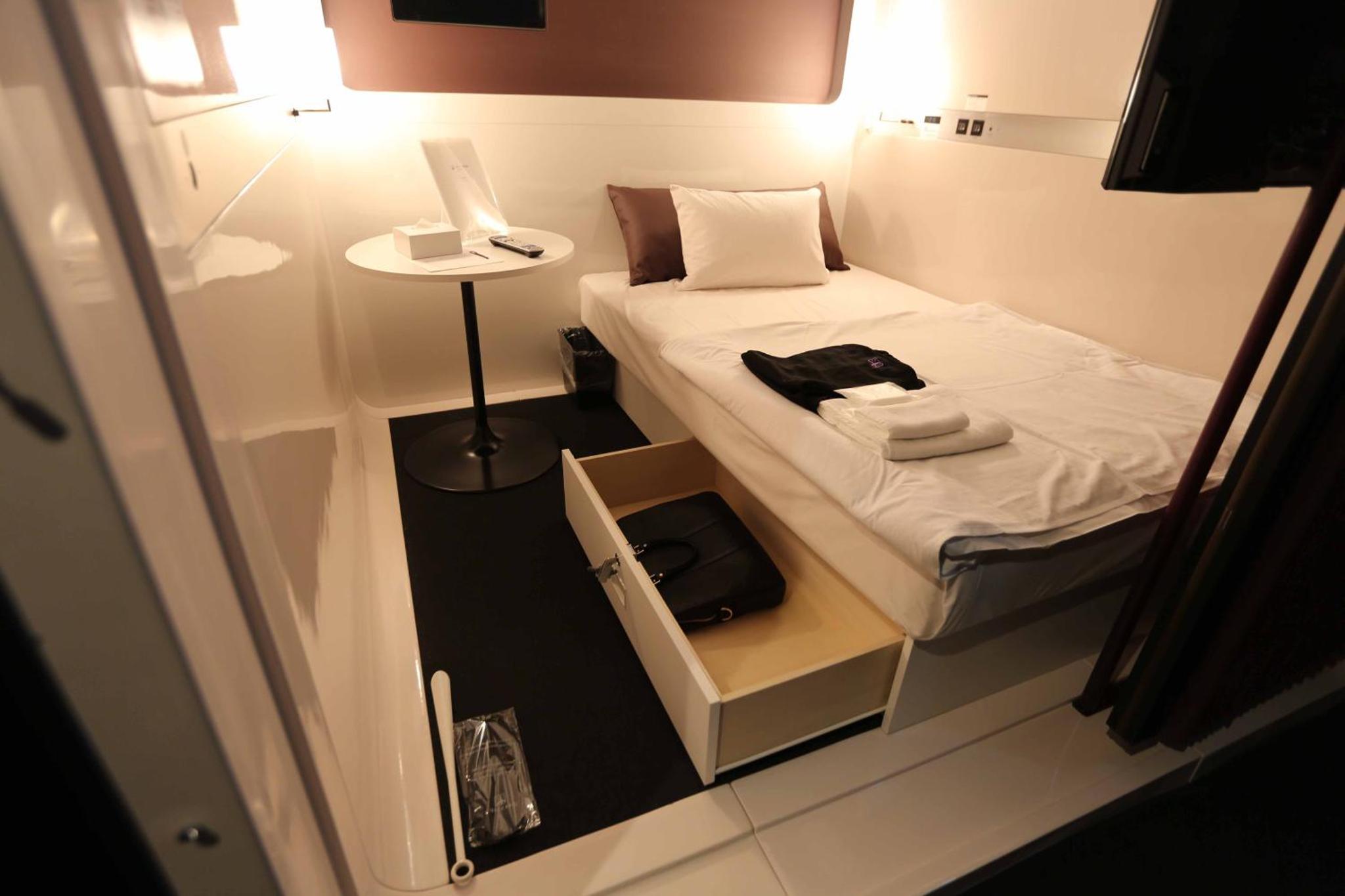 First Cabin Hakata — photo 5