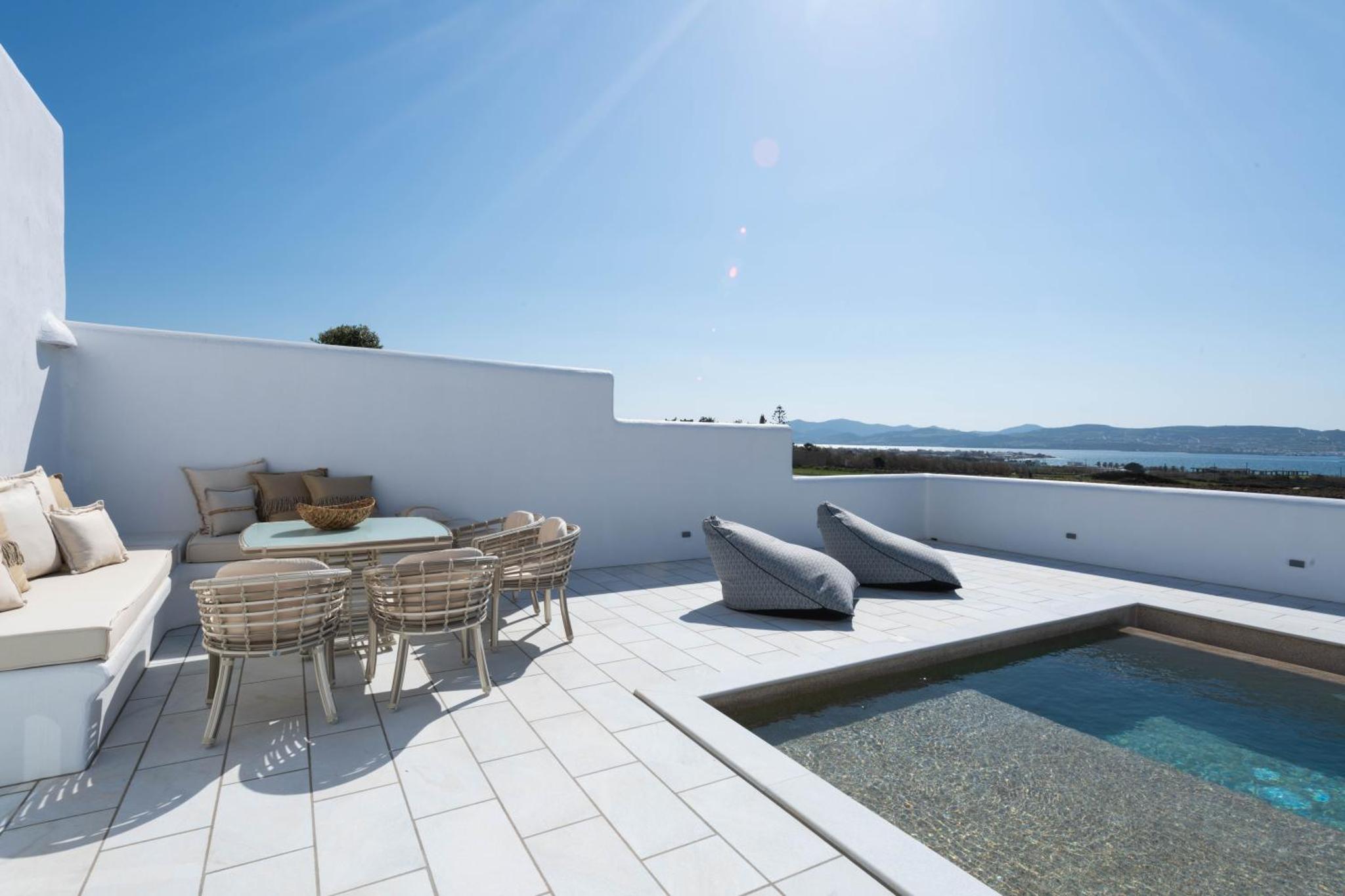 Sersi Paros Villas & Suites — thumbnail 3