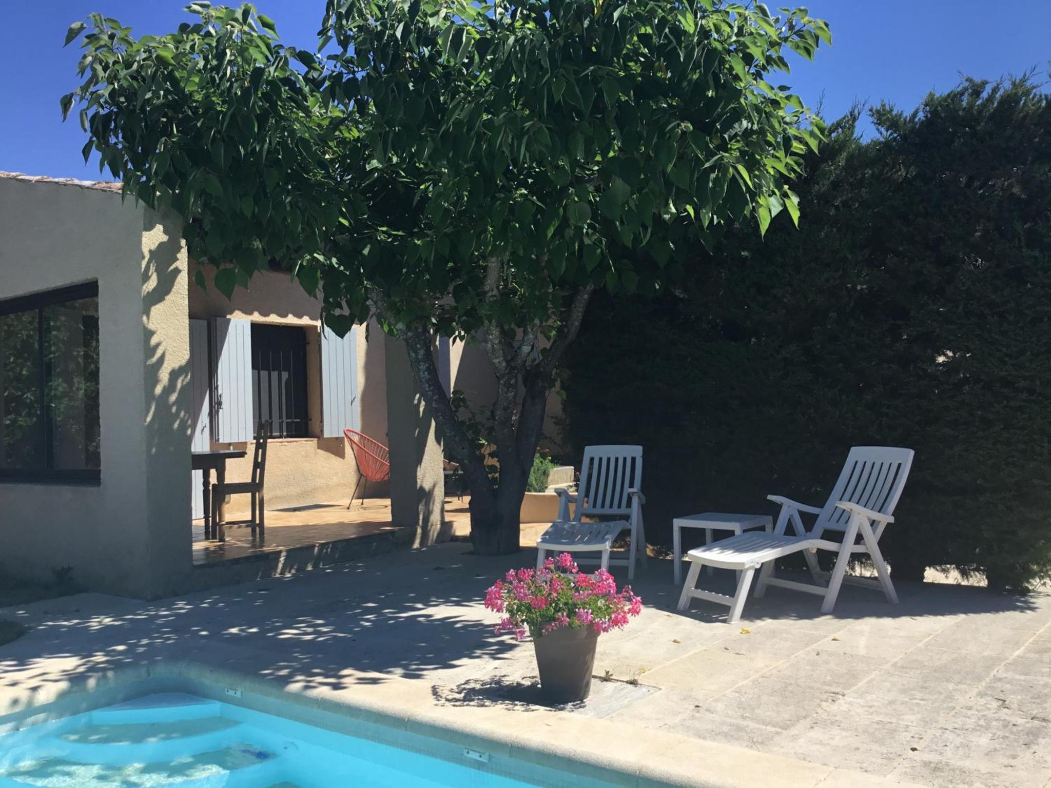 Petit cocon dans le Luberon — thumbnail 2