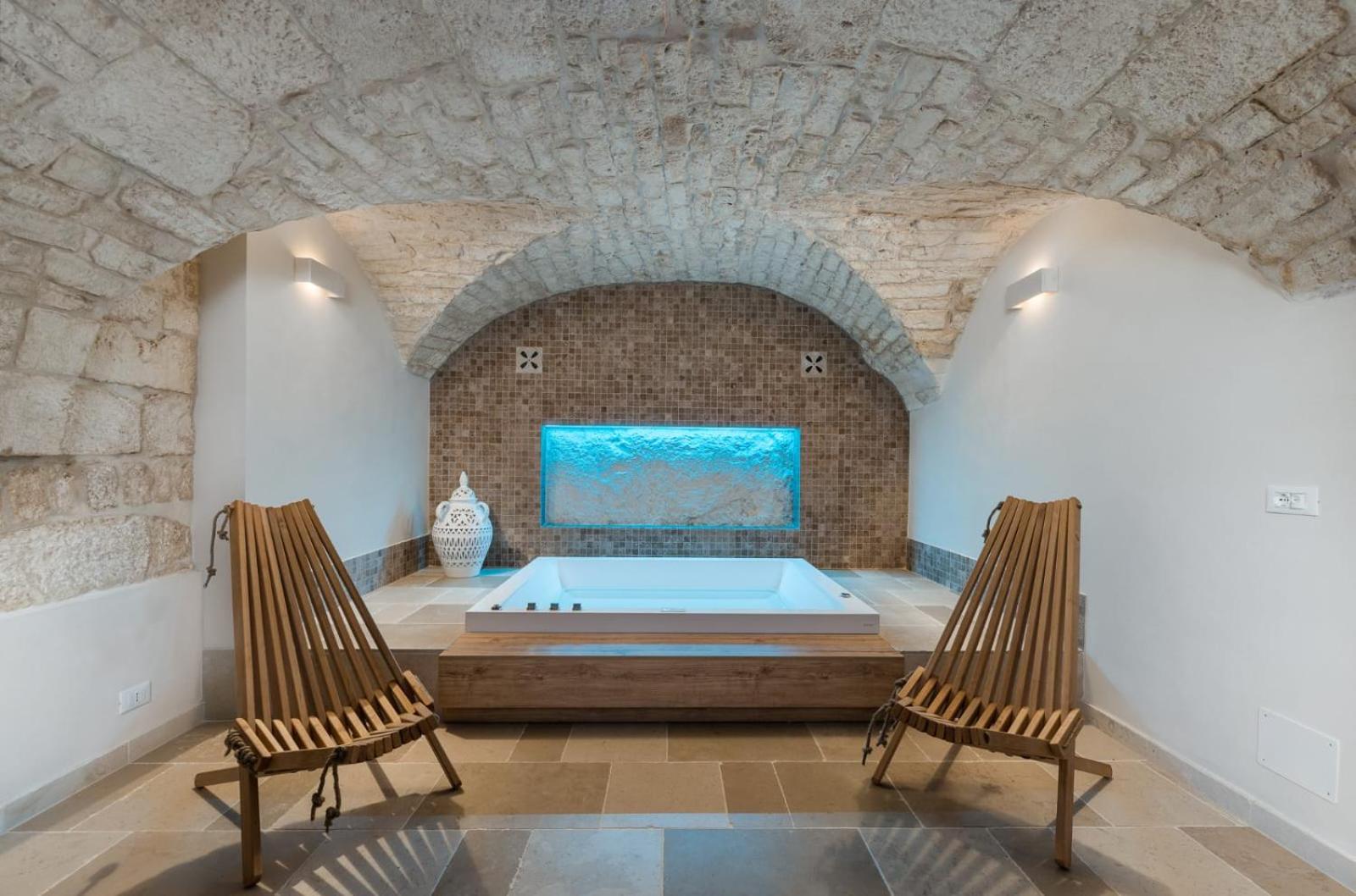 Alba Luxury Suite — thumbnail 4
