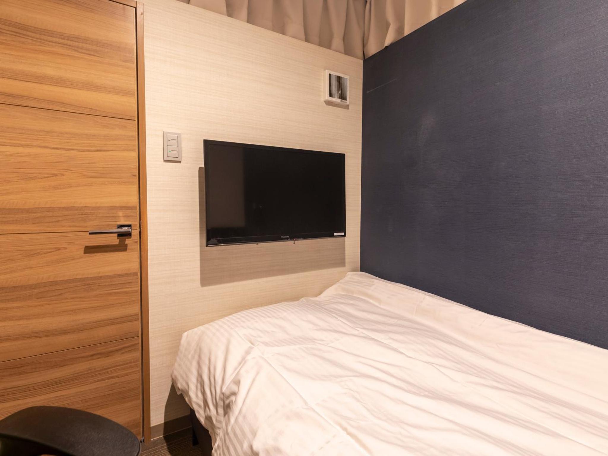 Tabist Hotel Smart Sleeps Oita Station — photo 4