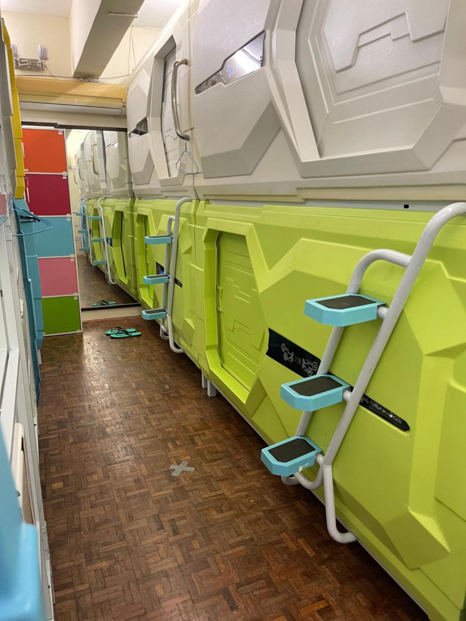 Pelangi Capsule Hostel — photo 5