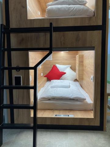 Capsule hostel Andel Centre SPIRIT — thumbnail 4