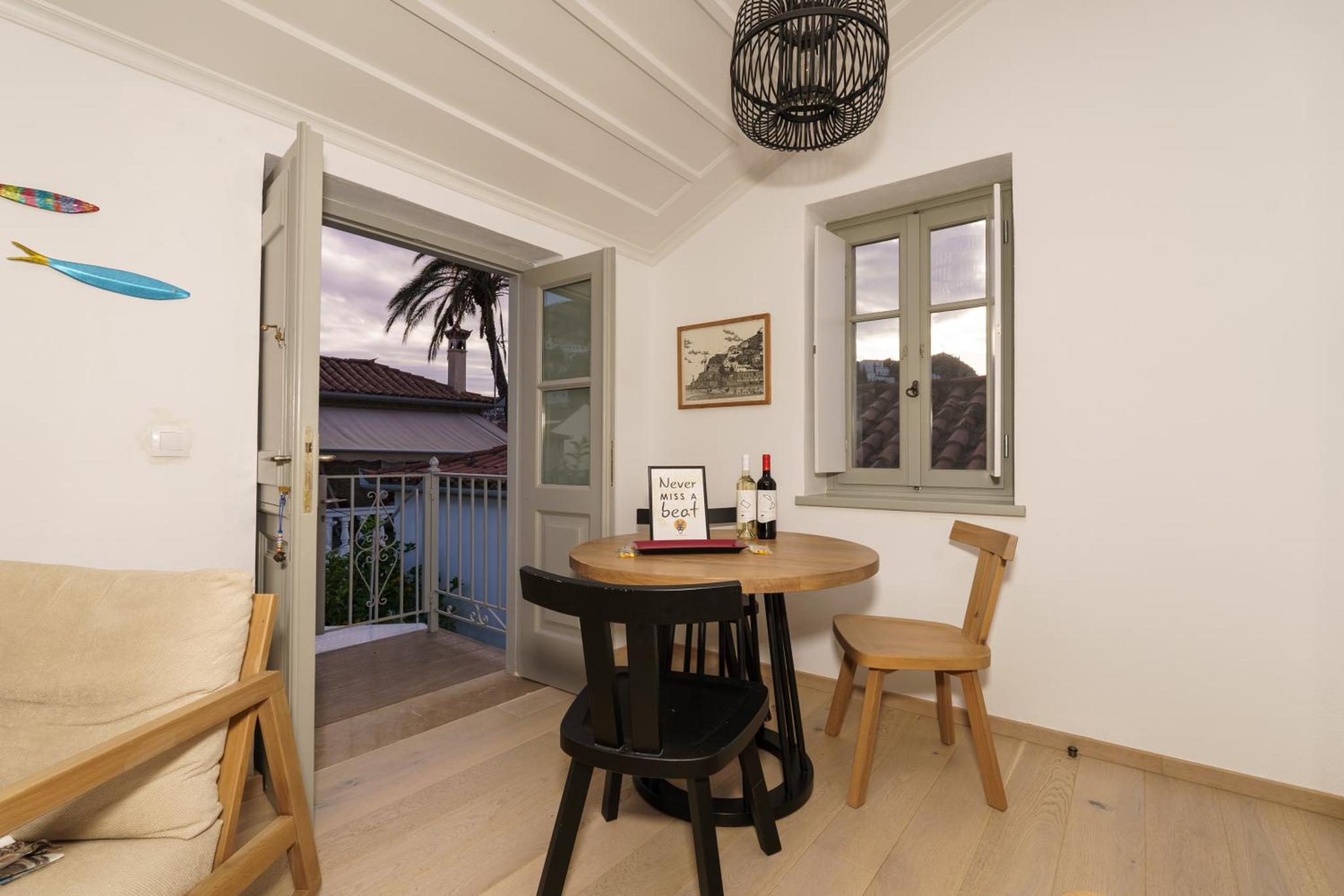 LIVIN Hydra Duplex Suite — thumbnail 4