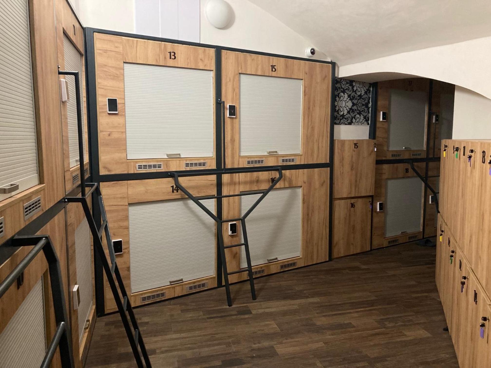 Capsule Hostel Top Wenceslas square — photo 8