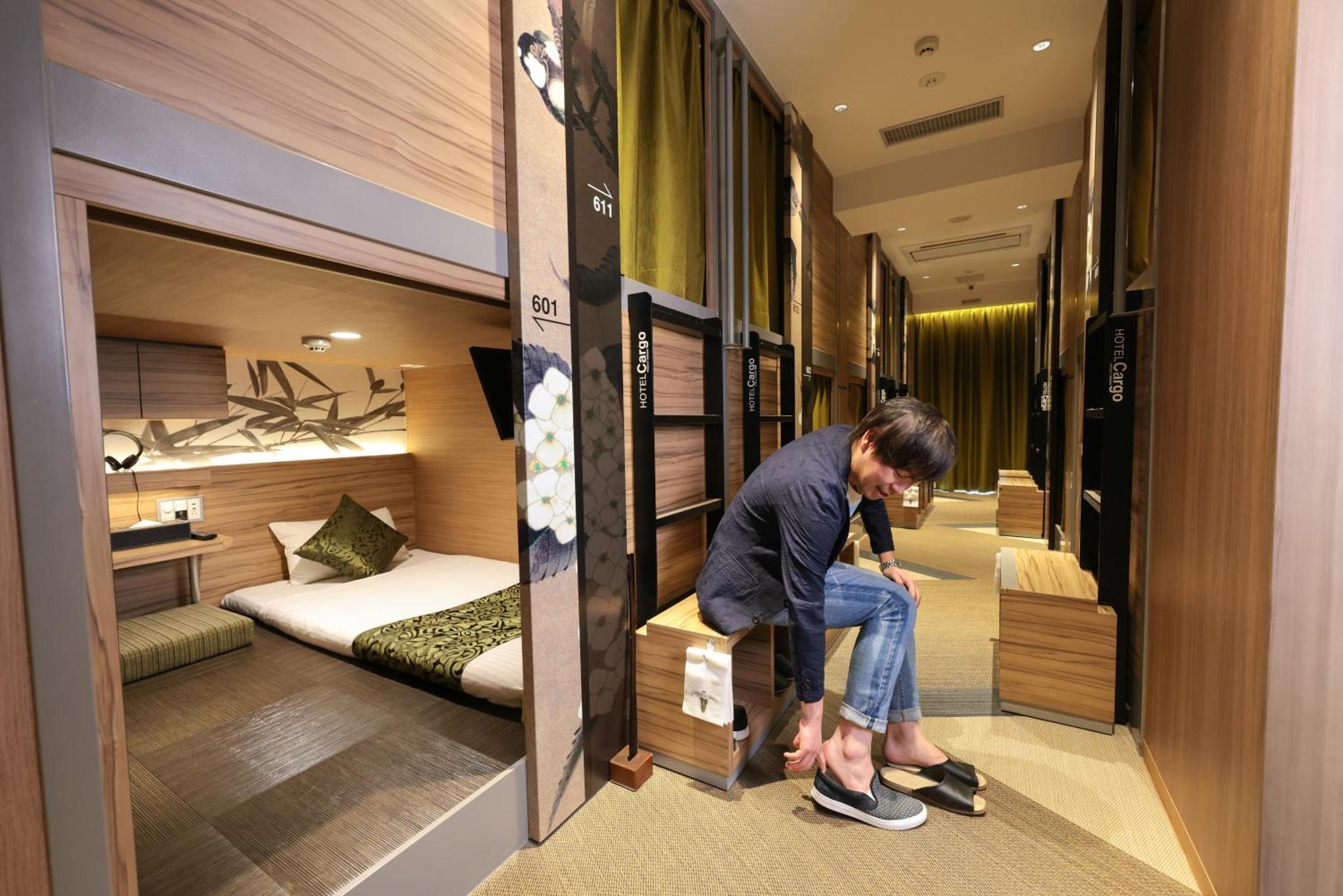 HOTEL Cargo Shinsaibashi — photo 8