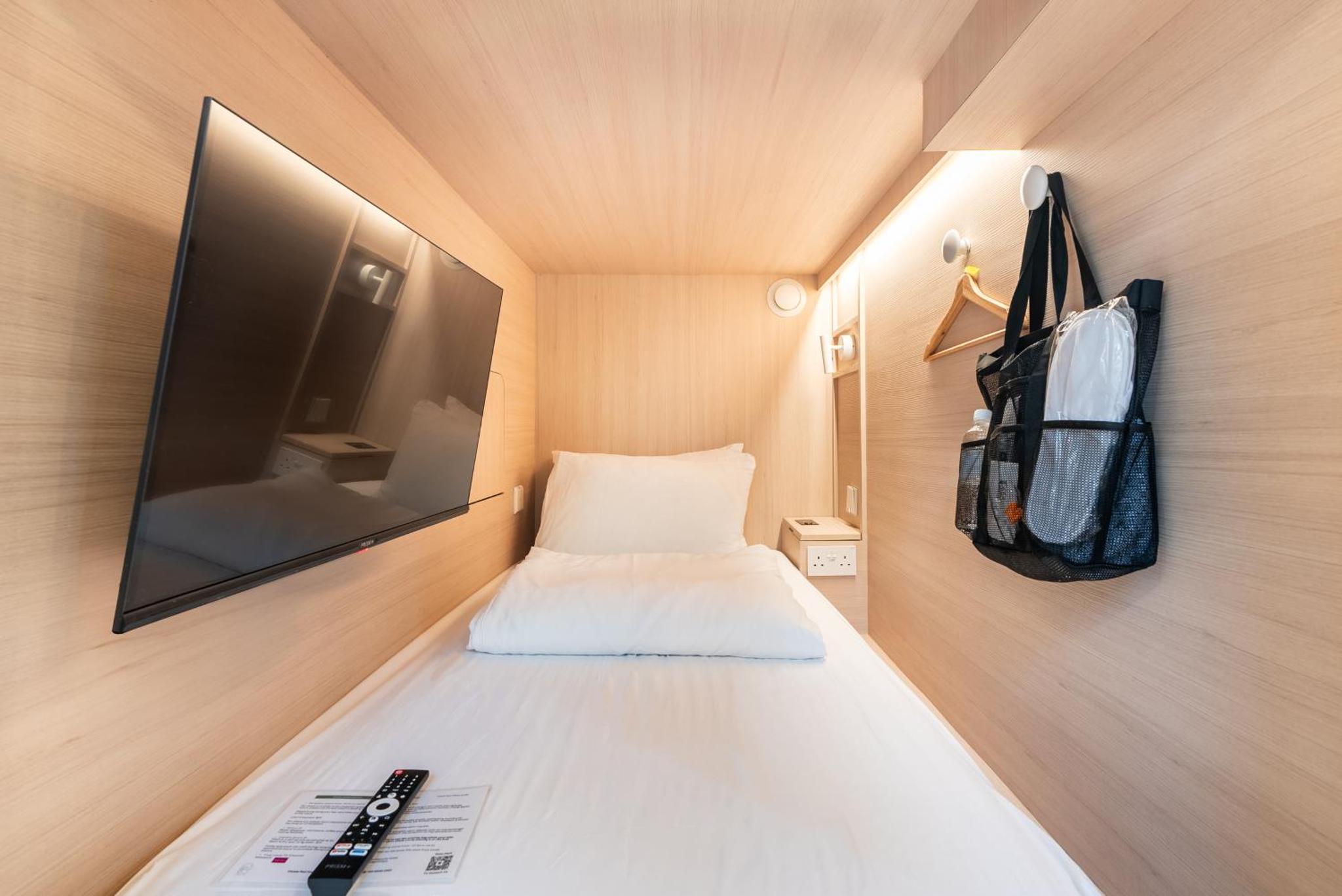 Jyu Capsule Hotel, Singapore