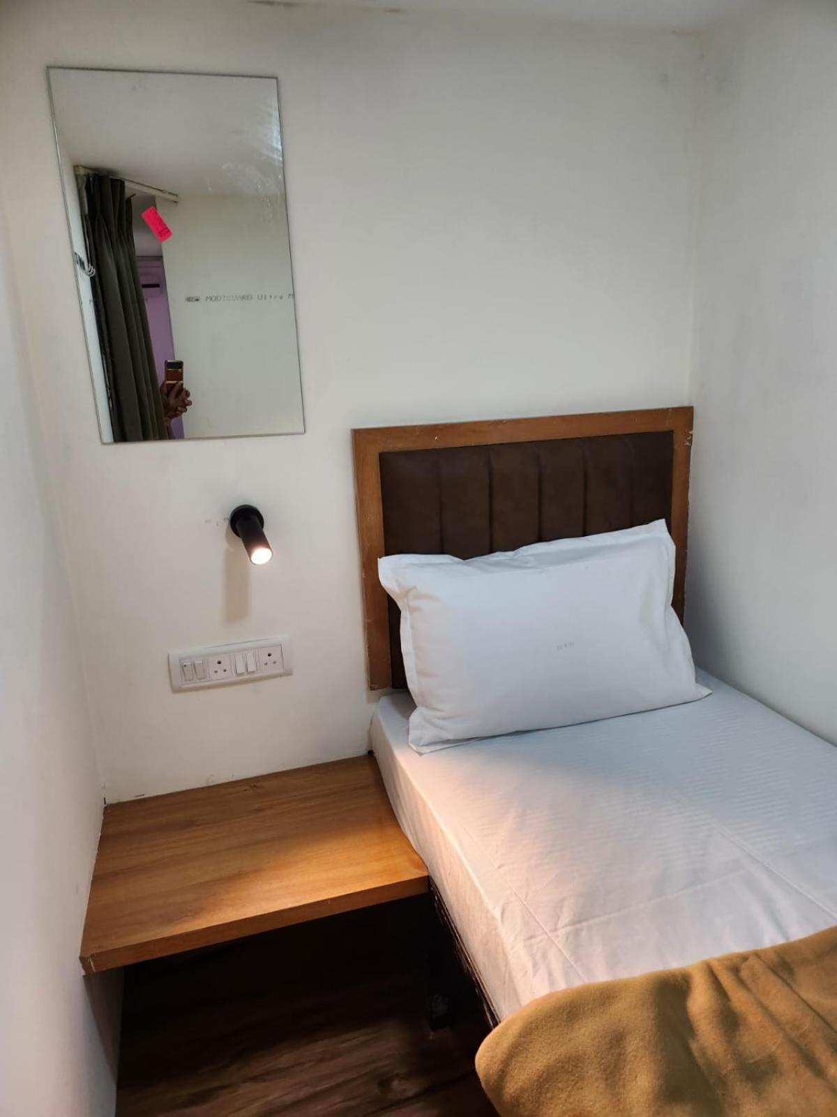 Galaxy Cabin Stay And Dormitory — photo 7