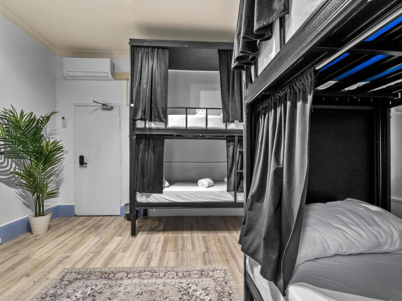 AZZURRO POD HOTEL Darling Harbour- Near ICC — photo 9