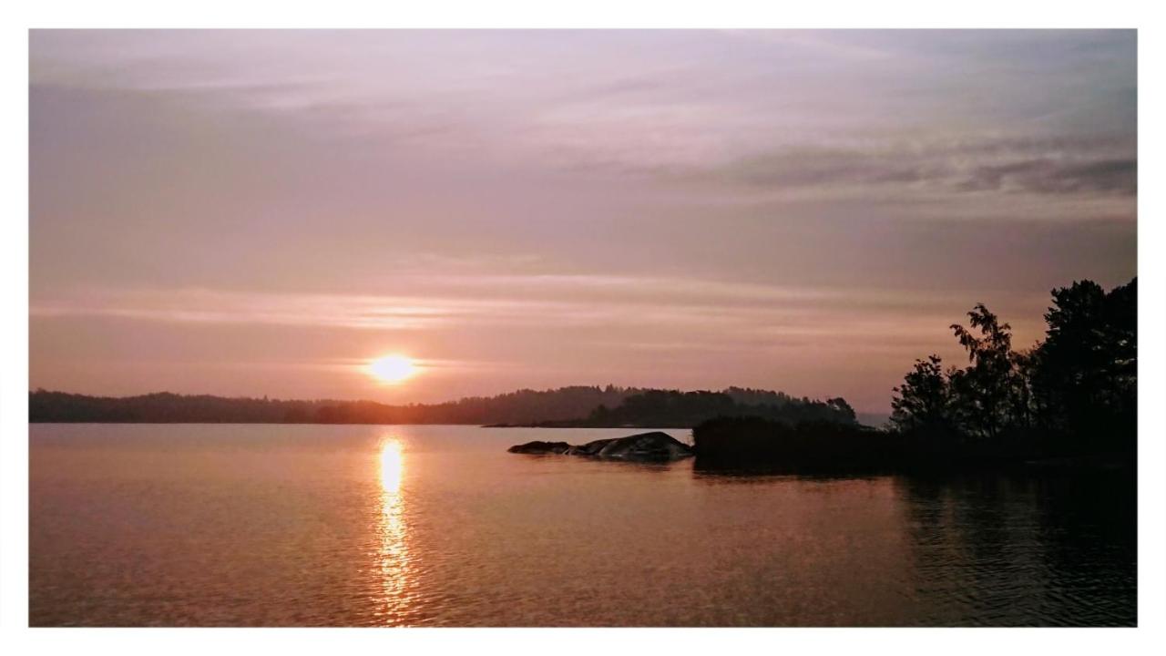 Svinö Waterfront Villa — thumbnail 2