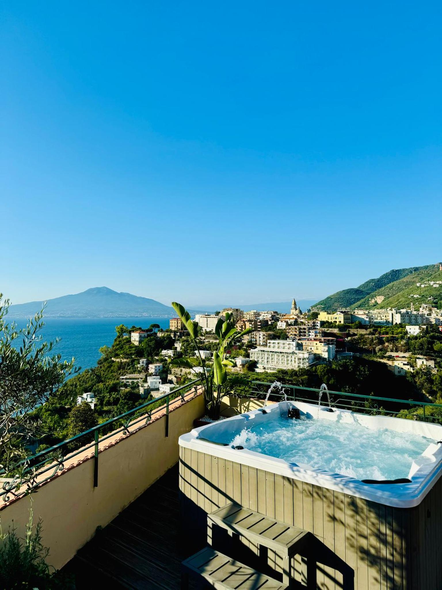 Vesuvio View