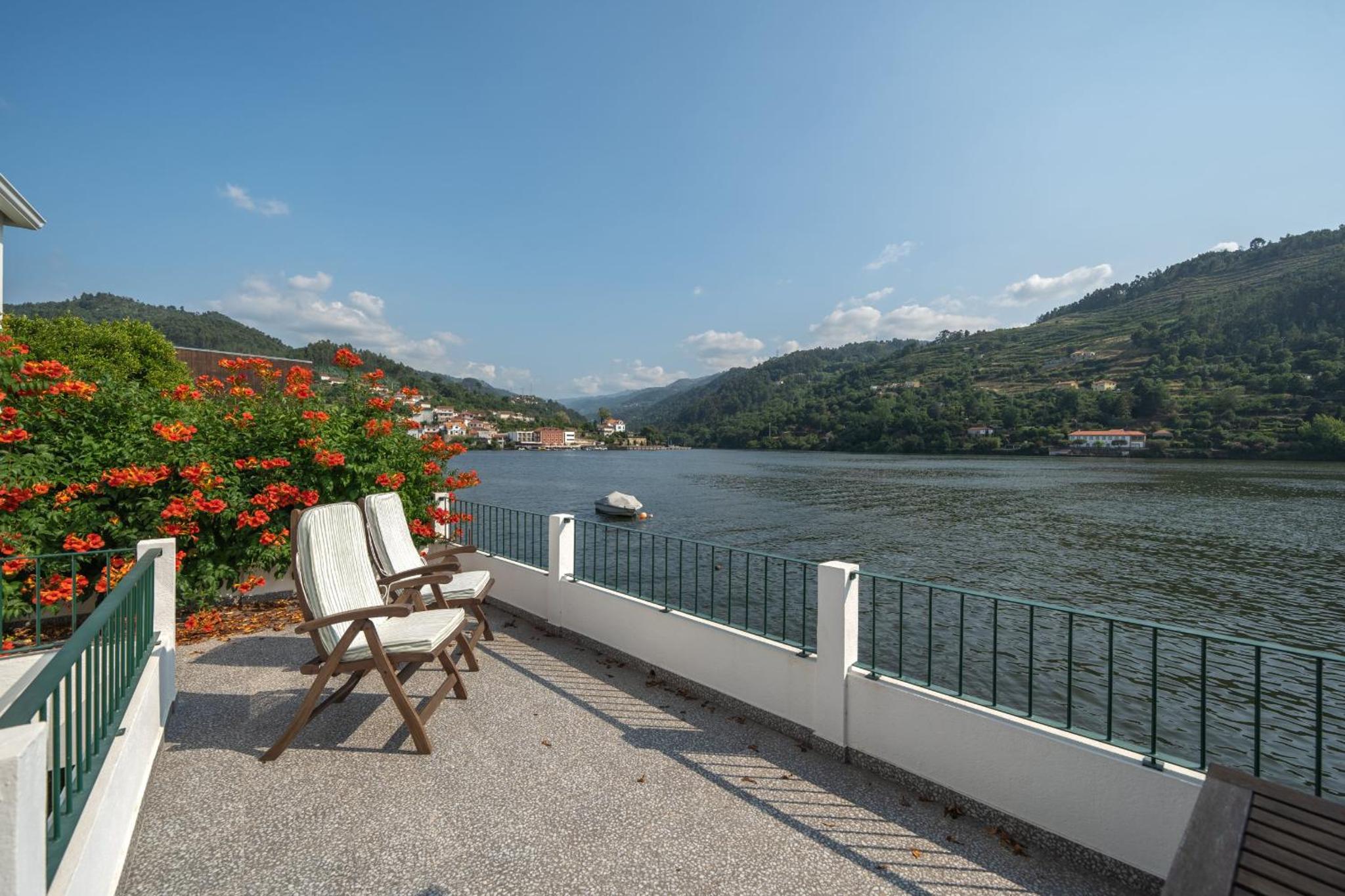 Feel Discovery Casa do Rio Douro Valley — thumbnail 2