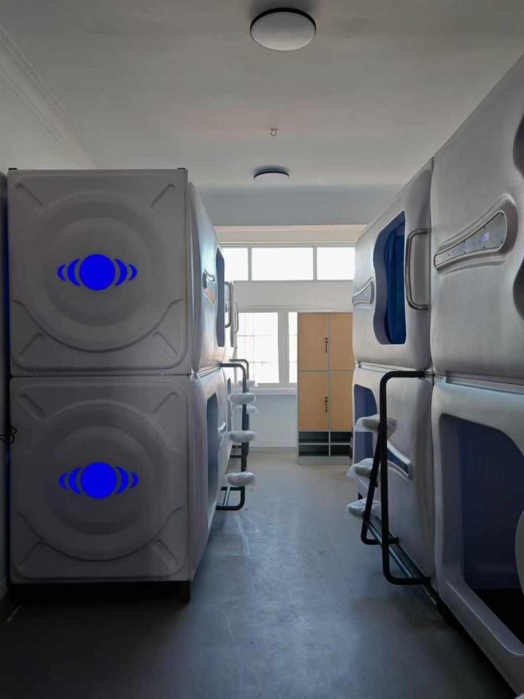 Hostel Space Capsule — photo 6